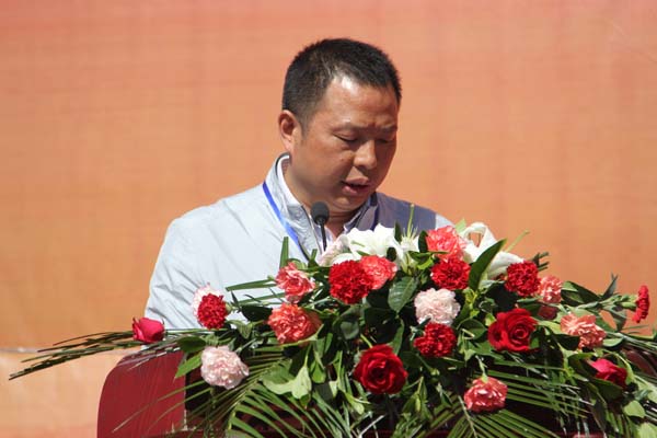 青海省格爾木新區“濱河新城”開工慶典奠基儀式