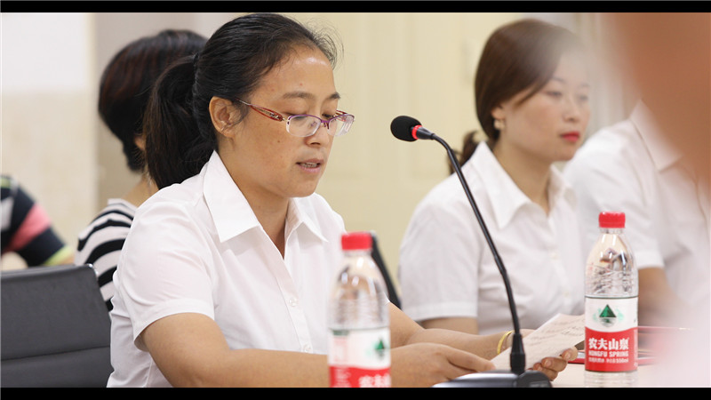 兄弟建設情牽汶羅小學,教師節前夕慰問優秀教師
